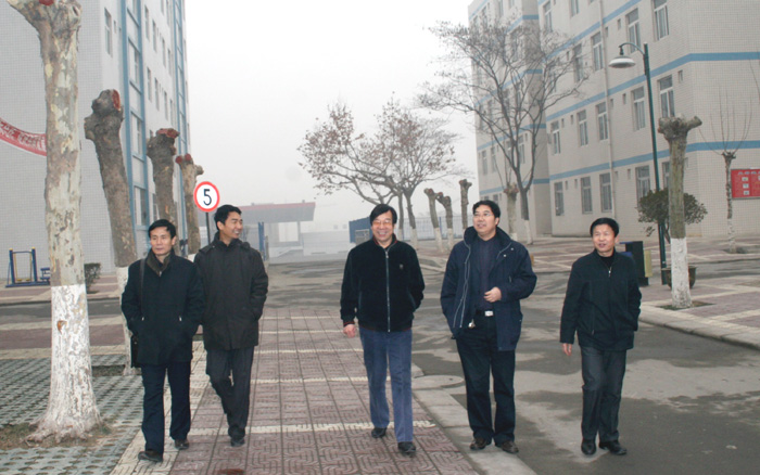 西南大學(xué)錄取查詢_西南財(cái)經(jīng)大學(xué)2014年錄取分?jǐn)?shù)線_西南民族大學(xué)歷年錄取分?jǐn)?shù)線