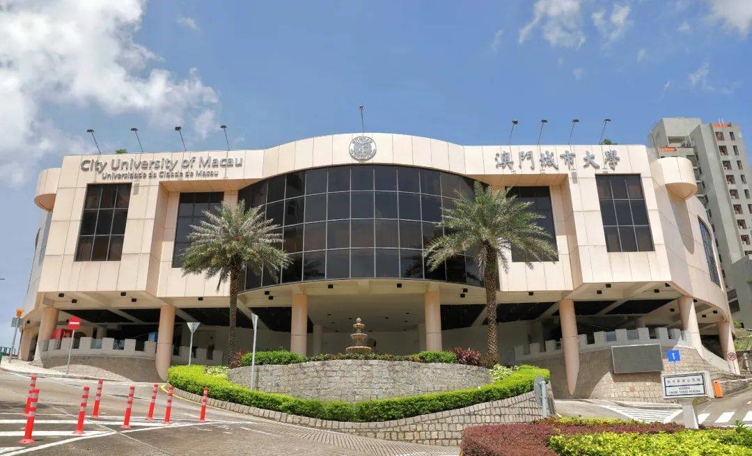 澳門旅游學(xué)院錄取要求_2012年中國(guó)傳媒大學(xué)大學(xué)在陜西文科錄取分?jǐn)?shù)線_澳門大學(xué)內(nèi)陸錄取線