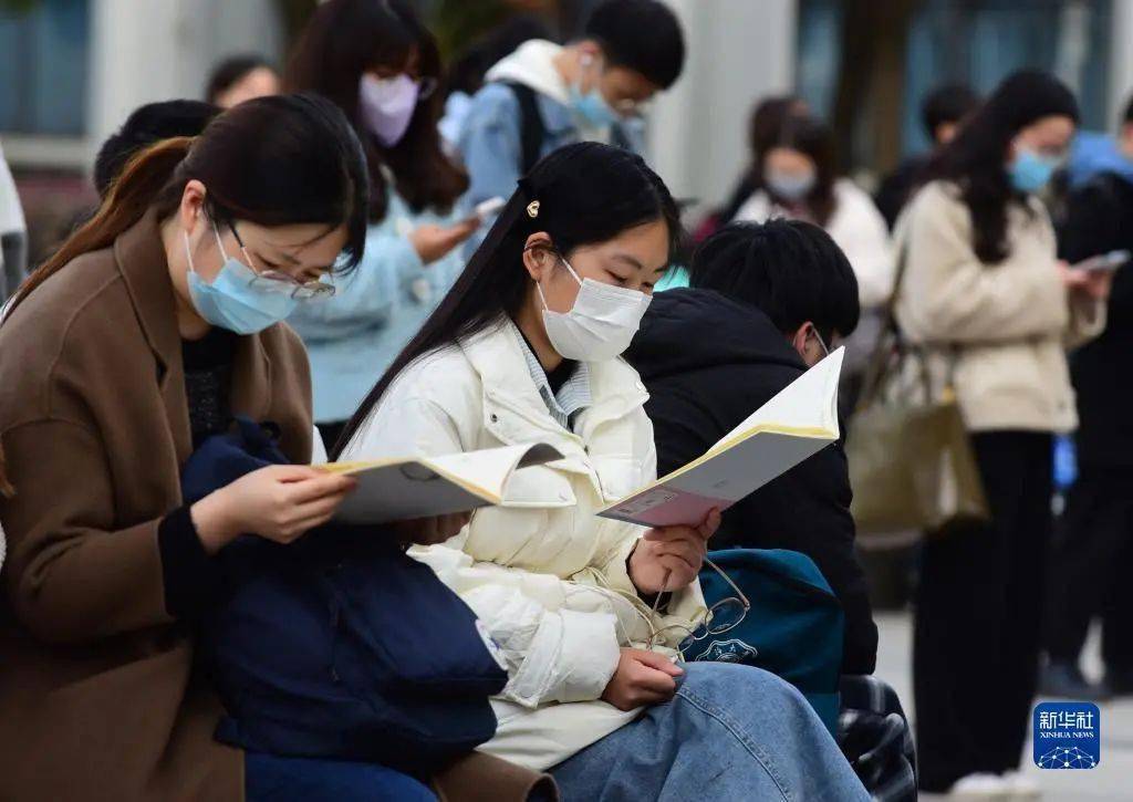石家莊職業技術學院分數線_石家莊警察學院分數_石家莊學院藝術分數