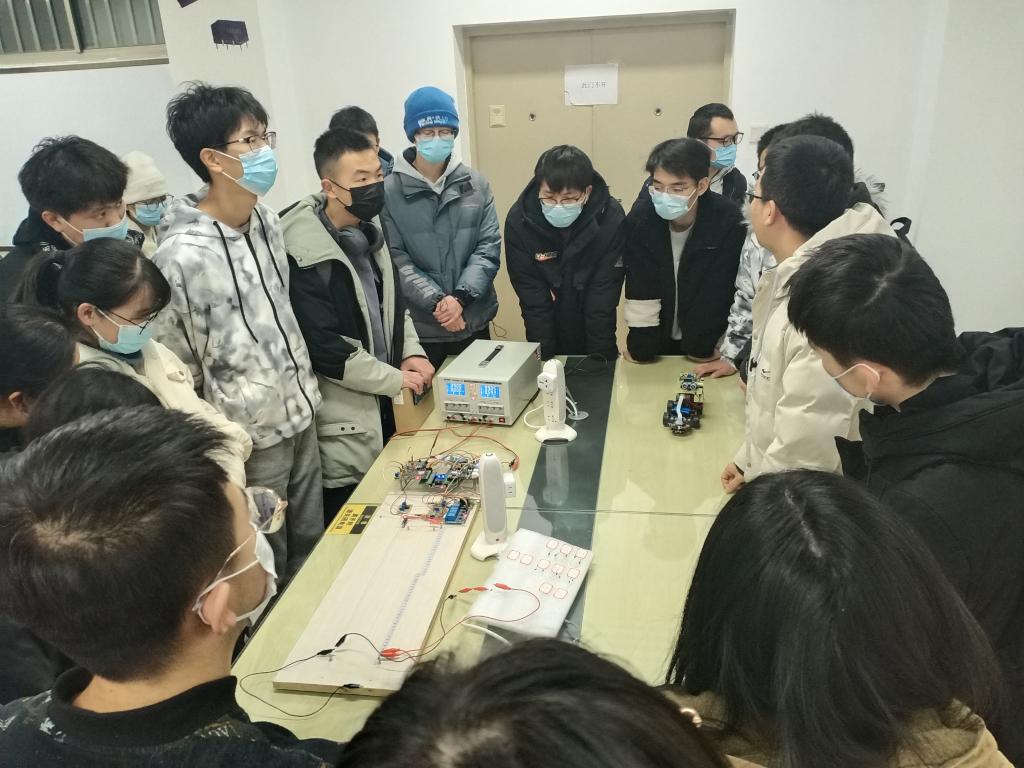歐洲藝術名校申請中心_美國名校申請_手把手教你寫作美國名校申請文書