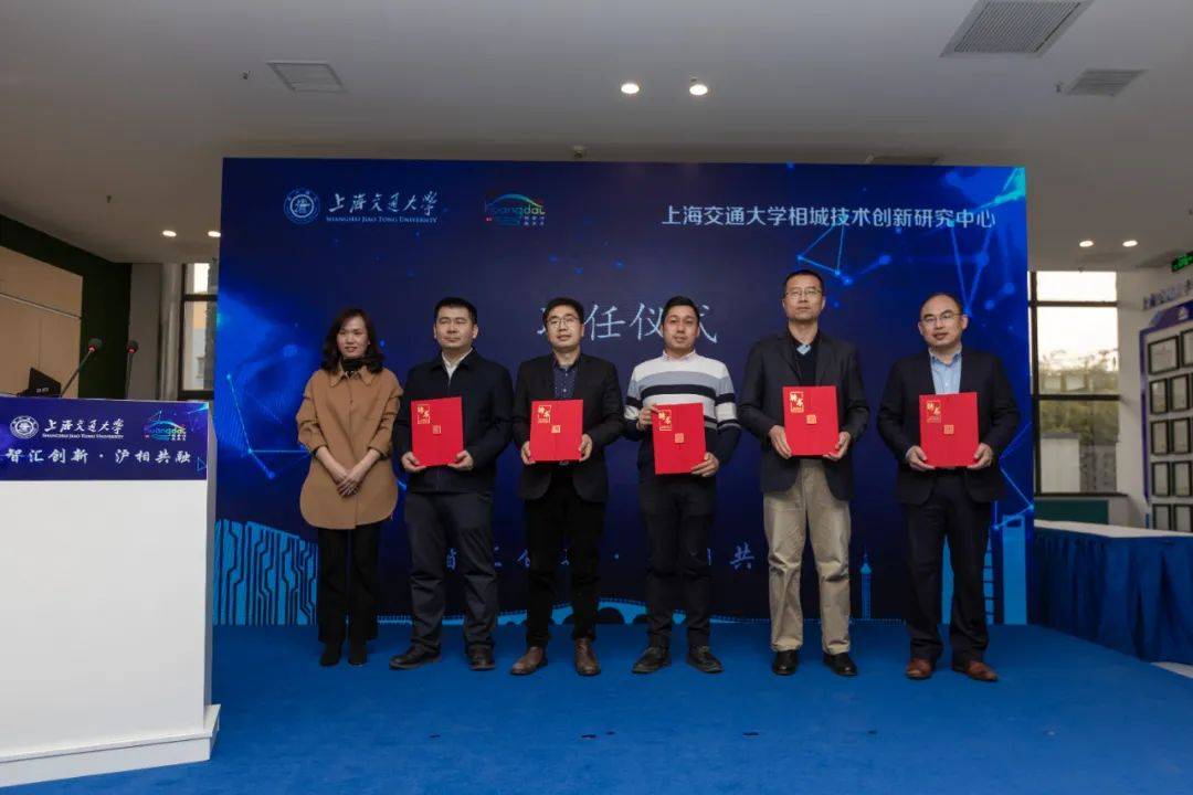 嚴玉德被控制四川外國語學院成都學院現在怎么了_成都工業學院怎么樣_電子科大成都學院行知學院