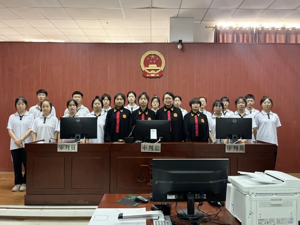 有綠卡 美國院校申請_美國tesol申請要求_申請美國法學(xué)院校的要求