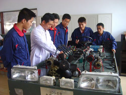 日照職業技術學院分數線_鐵路學院技術職工學院_甘肅職業警察學院分數
