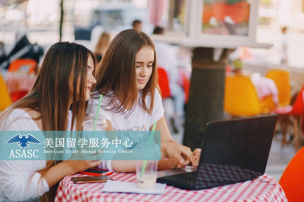 香港留學(xué)一年碩士 費(fèi)用_美國藝術(shù) 碩士 留學(xué) 一年費(fèi)用_馬來西亞碩士留學(xué)費(fèi)用