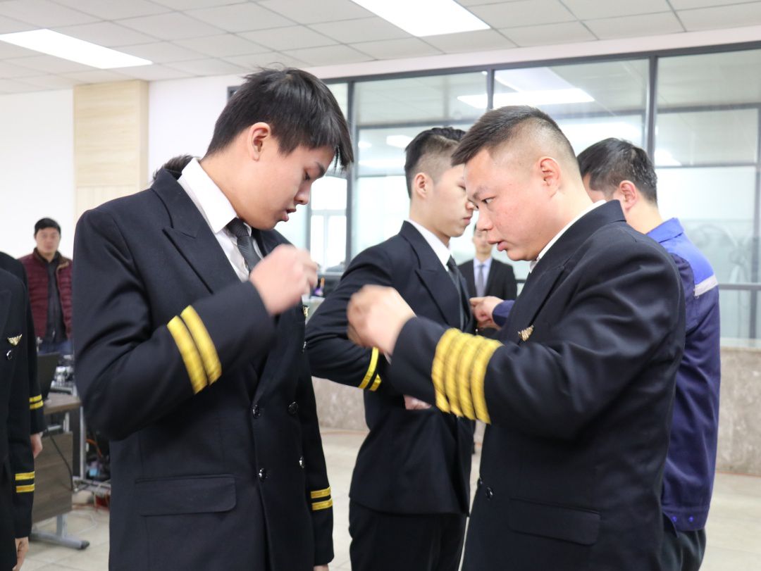 綿陽飛行職業(yè)學(xué)院_綿陽民航飛行學(xué)院_中國民用航空飛行學(xué)院飛行專業(yè)