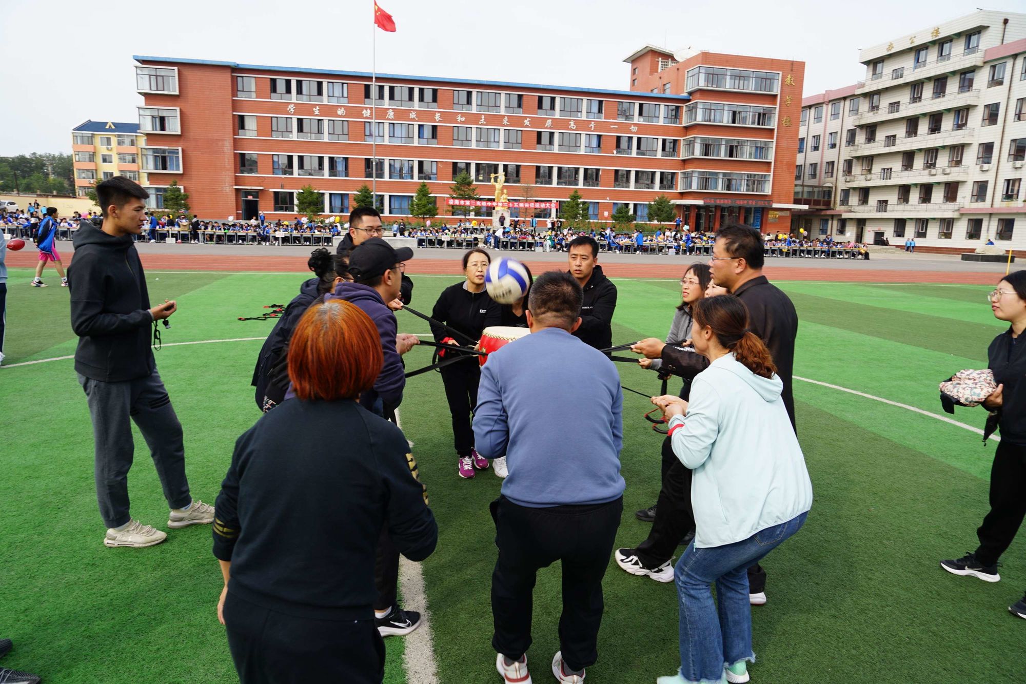 大學學年鑒定表小組意見_大學生自我鑒定表_大學學年鑒定表個人小結