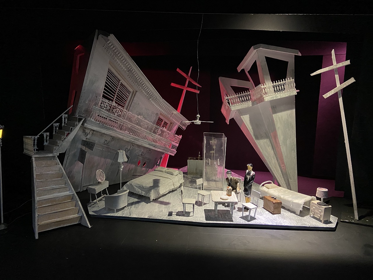 舞臺背景幕布設計_舞臺藝術設計與制作_3d制作舞臺