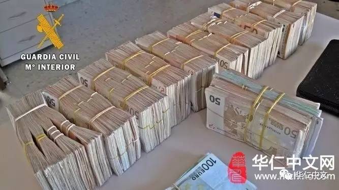 華裔入美遭查現金_紐約特殊高中改革遭華裔強烈反對_劉維入長腿男團遭調侃