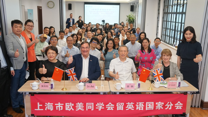 澳洲國際東西方大學_澳洲 帶東西回國 稅_澳洲藥房上買東西郵寄