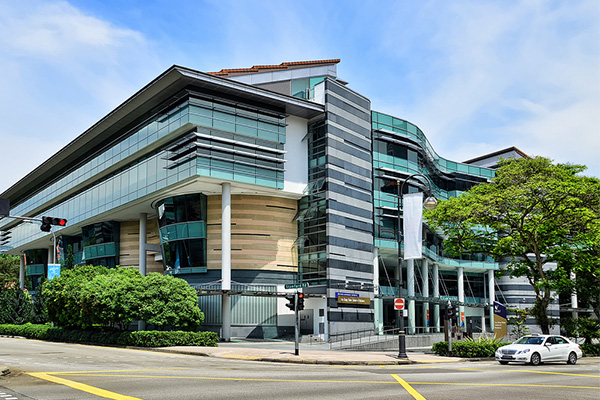 易三倉大學世界排名_易三倉大學世界排名_易三倉大學廣告設計