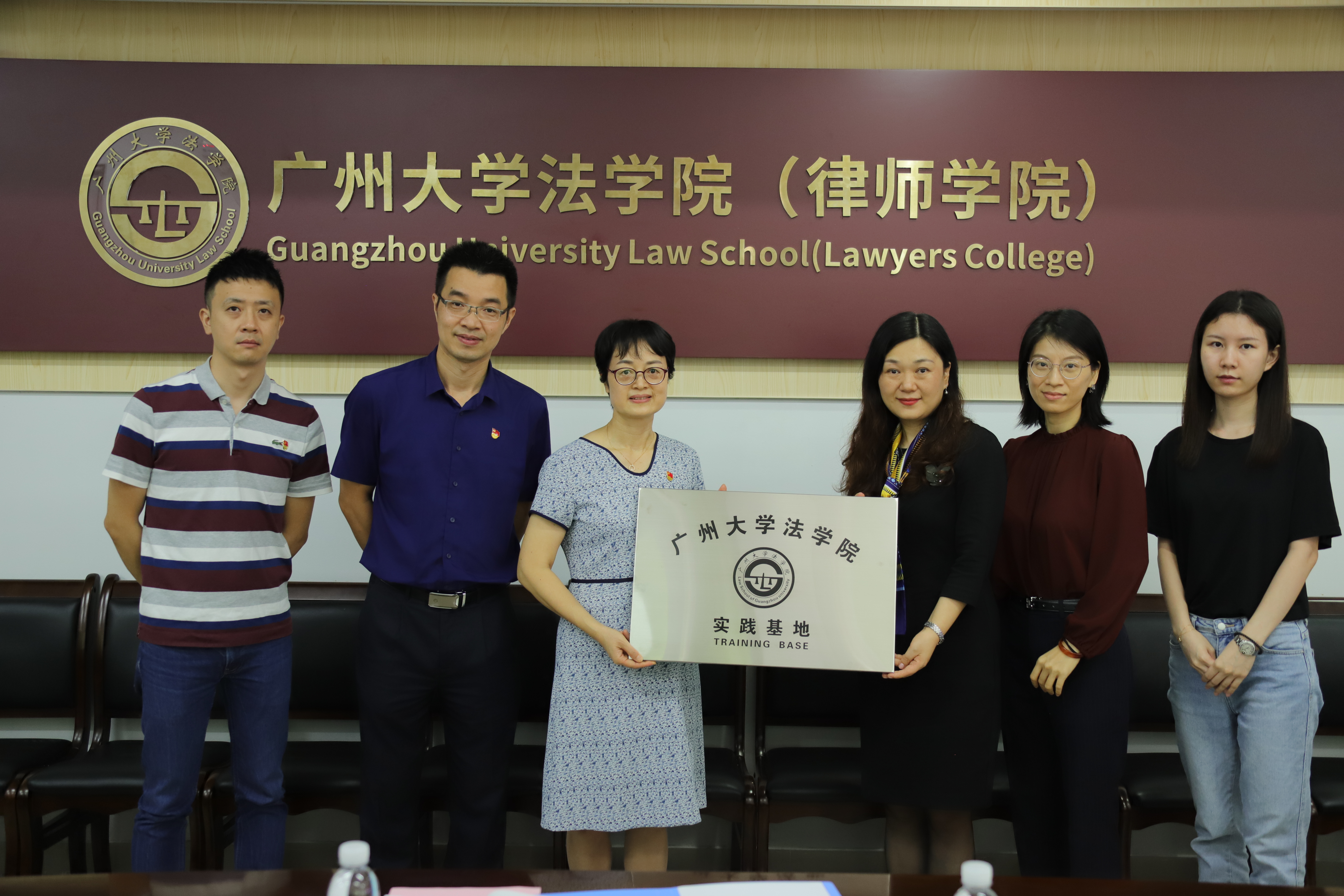 馬來西亞法學院校怎么申請_全國法學院校排名_2015年法律碩士(法學)調劑院校