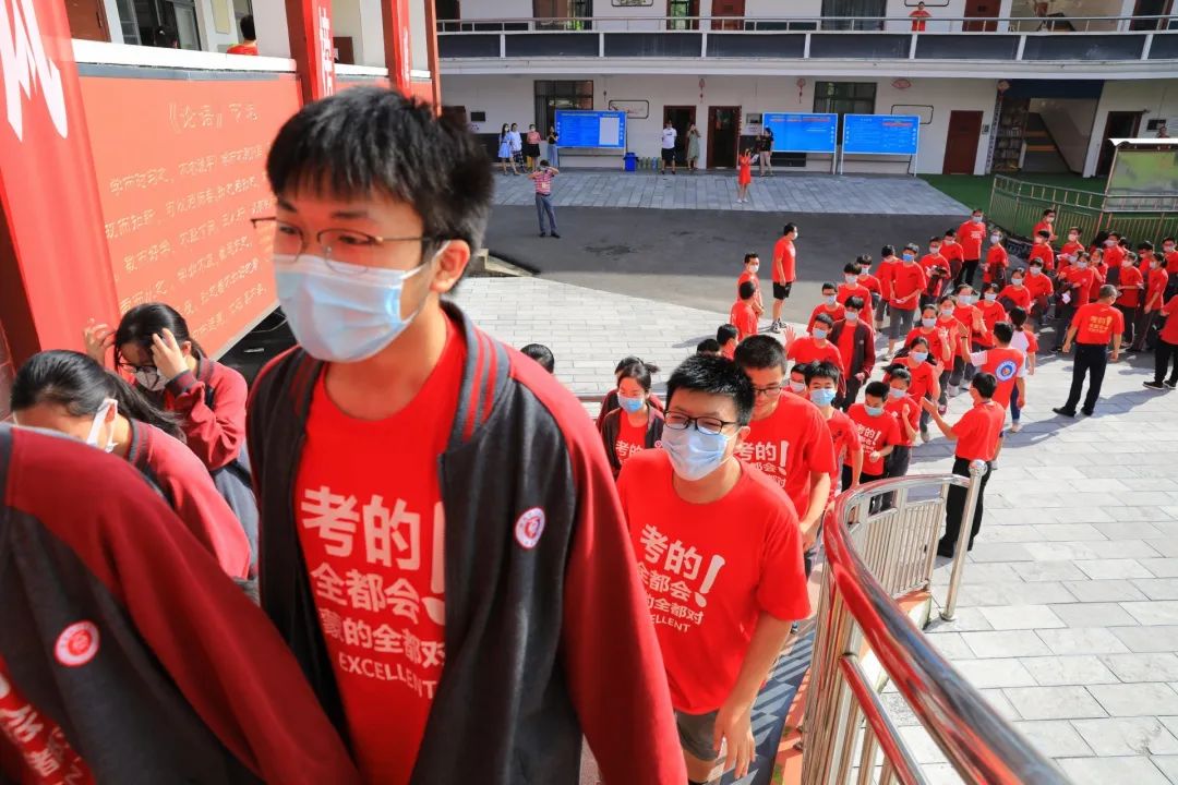 2012年廣東高考滿分作文_2012廣東高考語(yǔ)文滿分作文_廣東省高考滿分作文