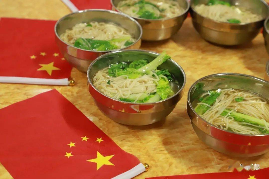 寫一篇開學感想的作文_看開學第一課有感_2019開學第課后感600字