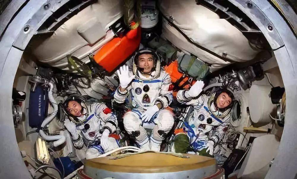 景海鵬用五筆怎么打_景海鵬簡歷_景海鵬在太空過生日
