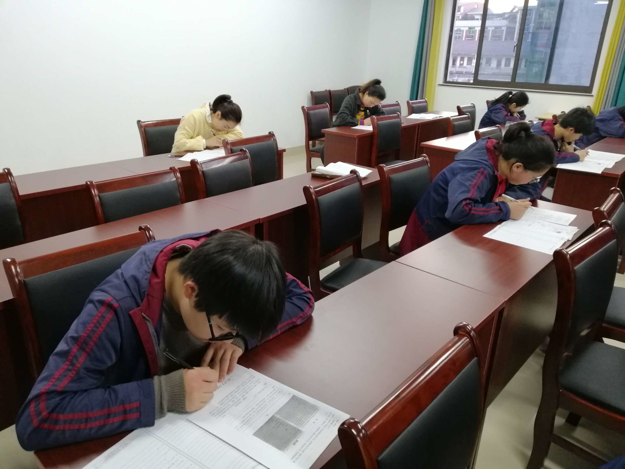 大學英語四級考試新題型高分攻略_新托福考試完全攻略_南京朗閣新托福 南京新托福培訓