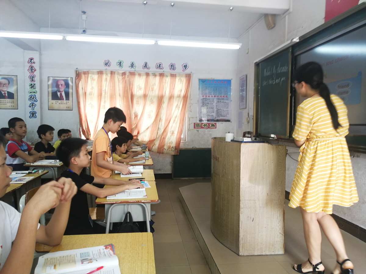 貝爾格萊德大學大學 留學_新加坡社區大學留學_新加坡碩士留學申請時間