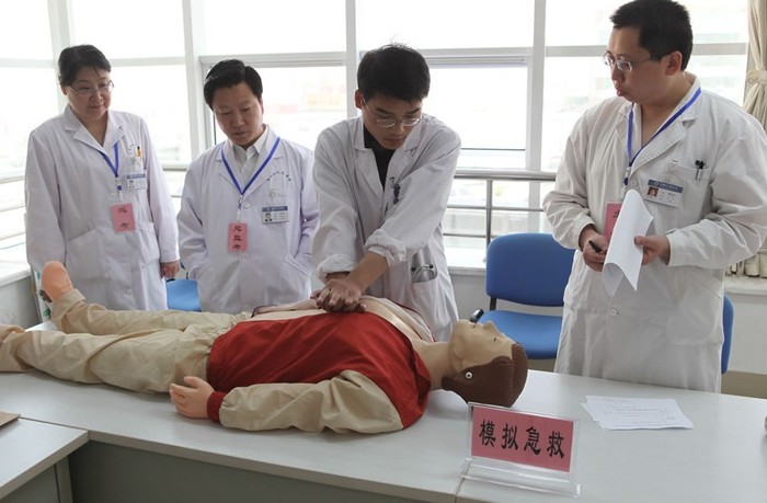 韓熙國際醫(yī)美學院_俄羅斯醫(yī)學院國際生申請_上海藝人國際醫(yī)美學院
