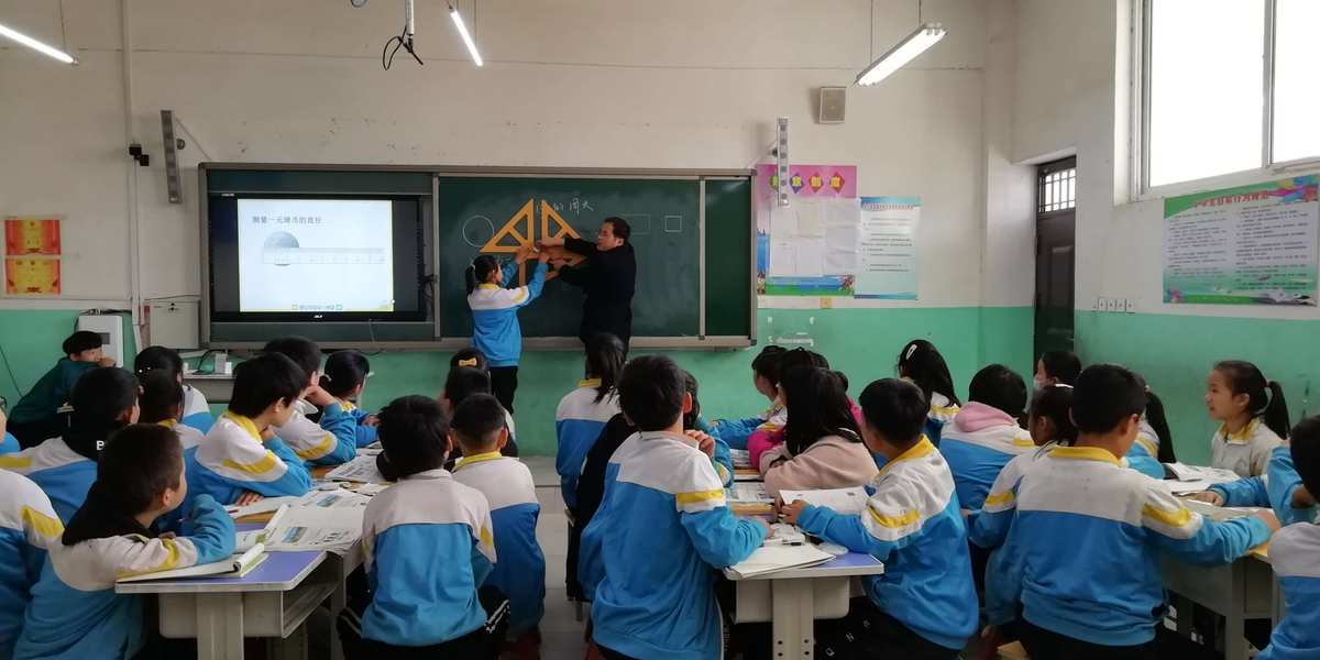 出國藝術(shù)留學(xué)條件_出國留學(xué)英語條件_出國音樂留學(xué)條件