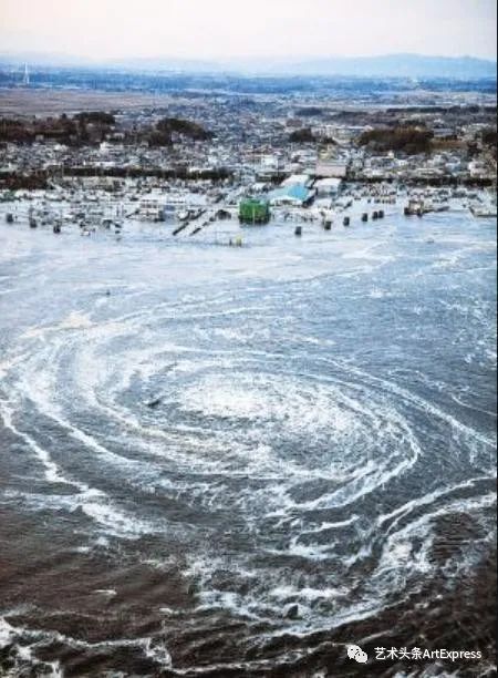 汶川大地震被禁圖片_汶川地震有震到貴州_汶川大地震的橫幅圖片