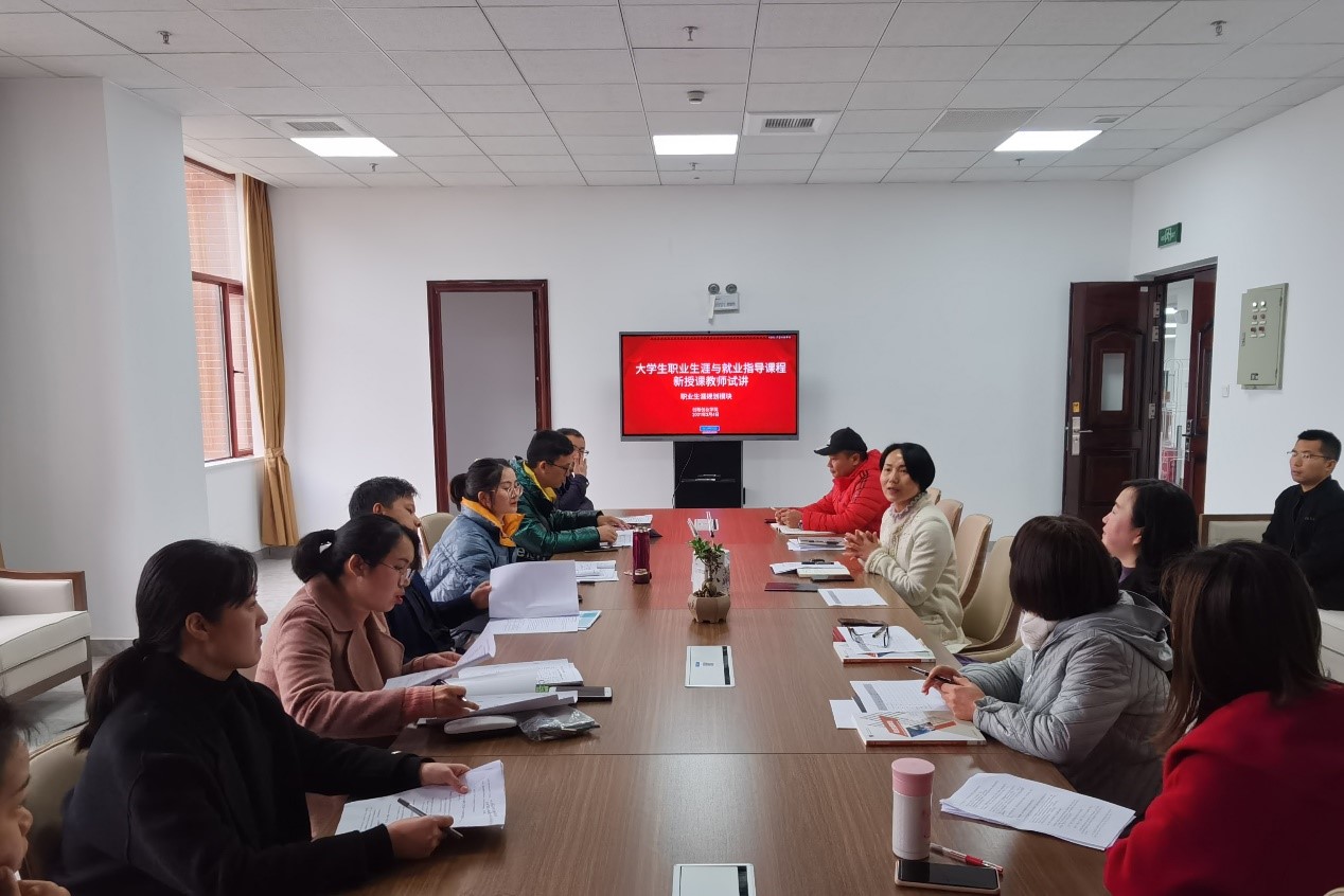 深圳技工技師學校培訓_青島市高級技工學校_青島交河技工塑料招聘
