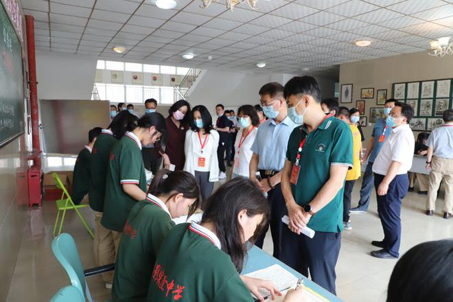 中國獎學金前100名大學_世界首富排行榜2014前500名_世界排名前十名的大學