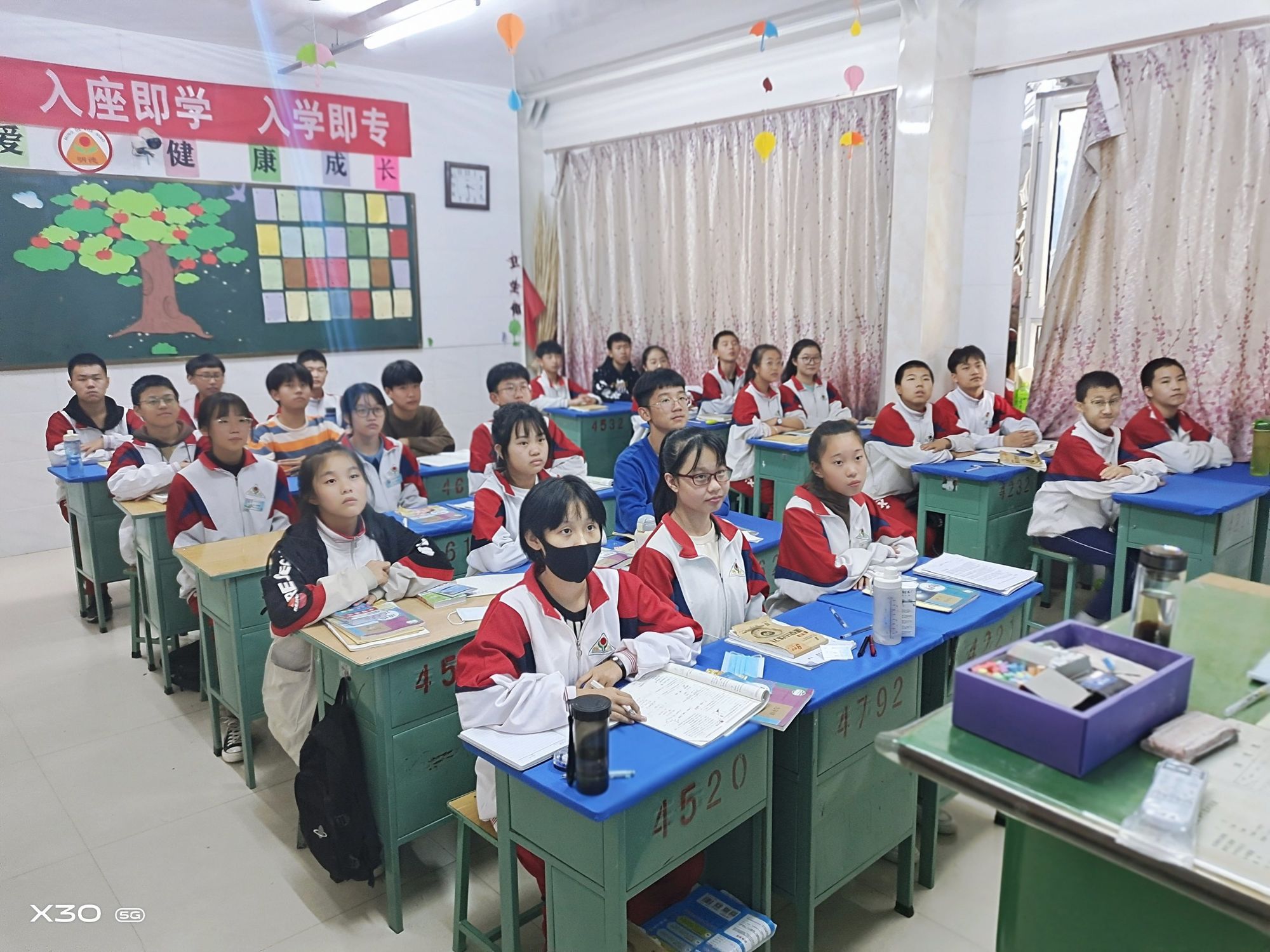 貴州大學(xué)明德學(xué)院_貴州財經(jīng)大學(xué)商務(wù)學(xué)院教務(wù)網(wǎng)絡(luò)管理系統(tǒng)_貴州財經(jīng)大學(xué)商務(wù)學(xué)院教務(wù)系統(tǒng)網(wǎng)