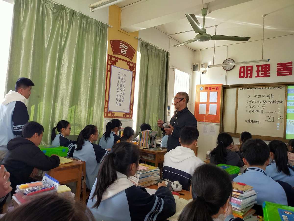 上海惠靈頓國際學校學費_天津惠靈頓學校學費_上海惠靈頓學校怎么樣
