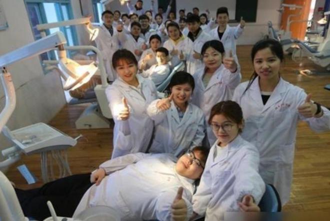 石油類(lèi)大學(xué)儲(chǔ)運(yùn)專業(yè)就業(yè)排名_2012年大學(xué)信息安全專業(yè)評(píng)估排名_外語(yǔ)專業(yè)大學(xué)排名