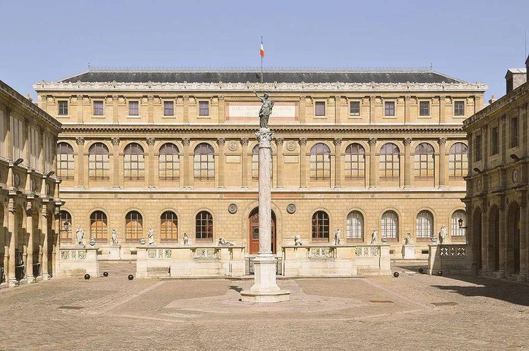 世界商學院排名 大學_佛羅倫薩大學藝術排名_世界藝術大學排名