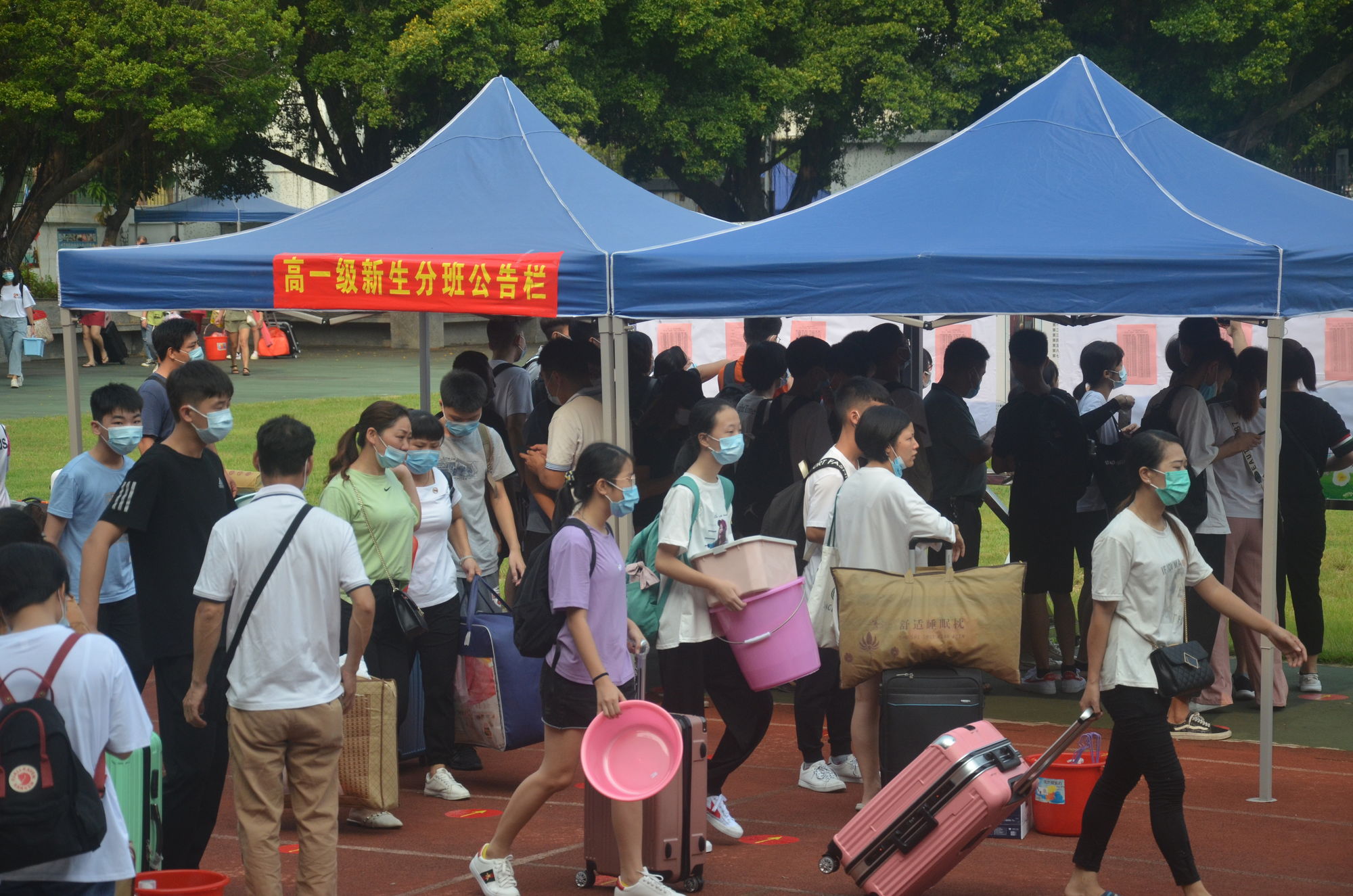 六安歷任市市長_六安一中校長唐書鈞_六安市第一中學