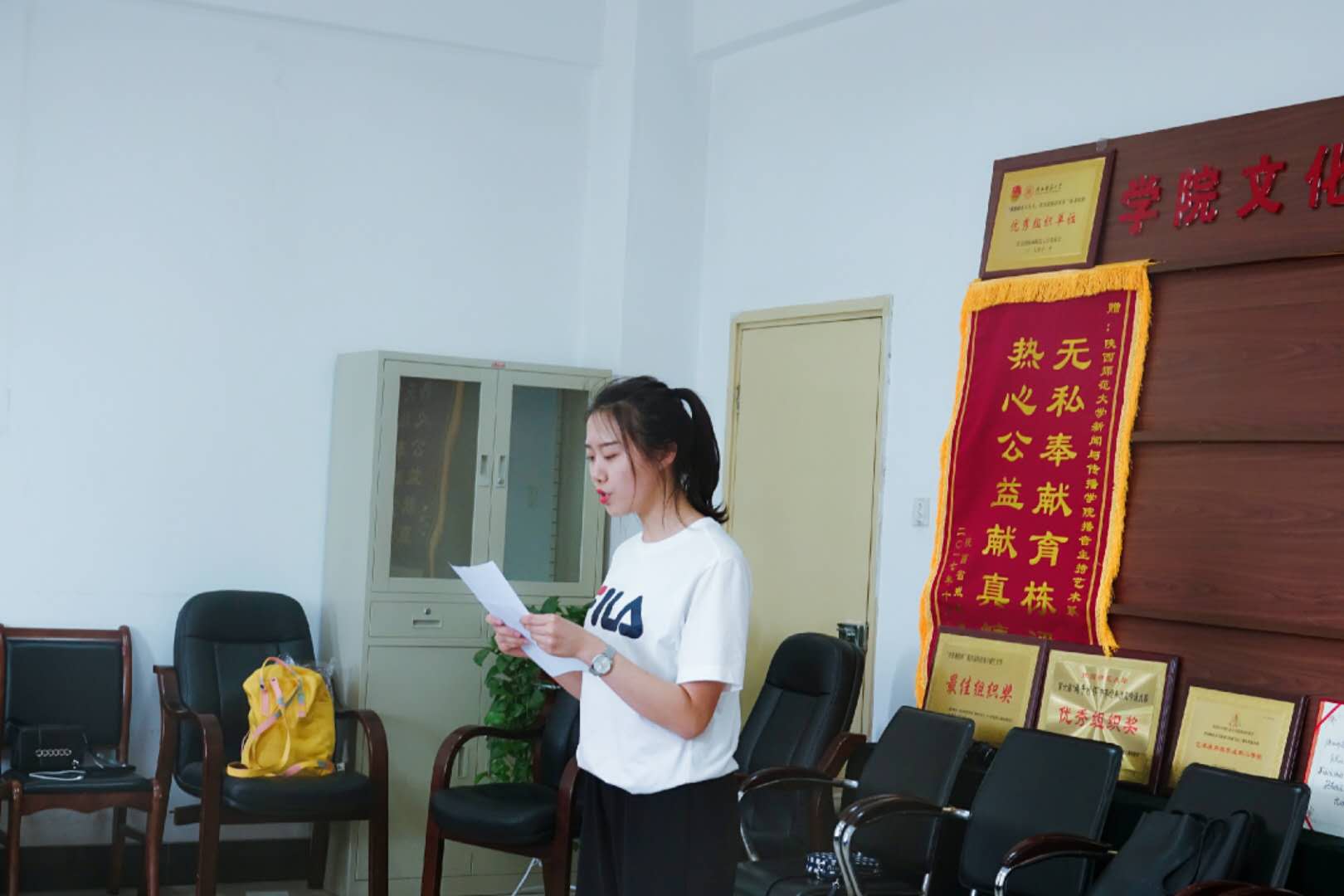 伊春人社局工資工資信息網(wǎng)_巢湖市財(cái)政局工資查詢_廣西玉林市財(cái)政局長(zhǎng)
