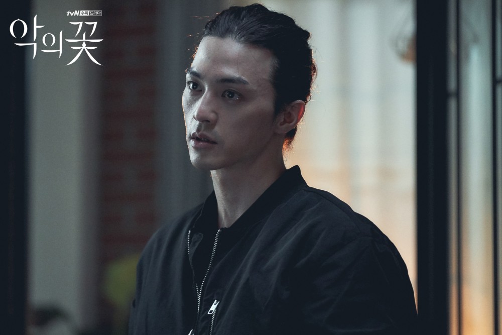 韓國電視劇排行榜_百度送花榜韓國男明星人氣榜_起點月票蟬聯榜排行