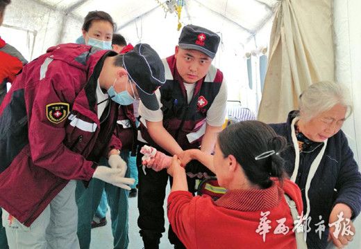 玉樹地震死了多少人_汶川地震對比玉樹地震_從汶川地震到玉樹地震