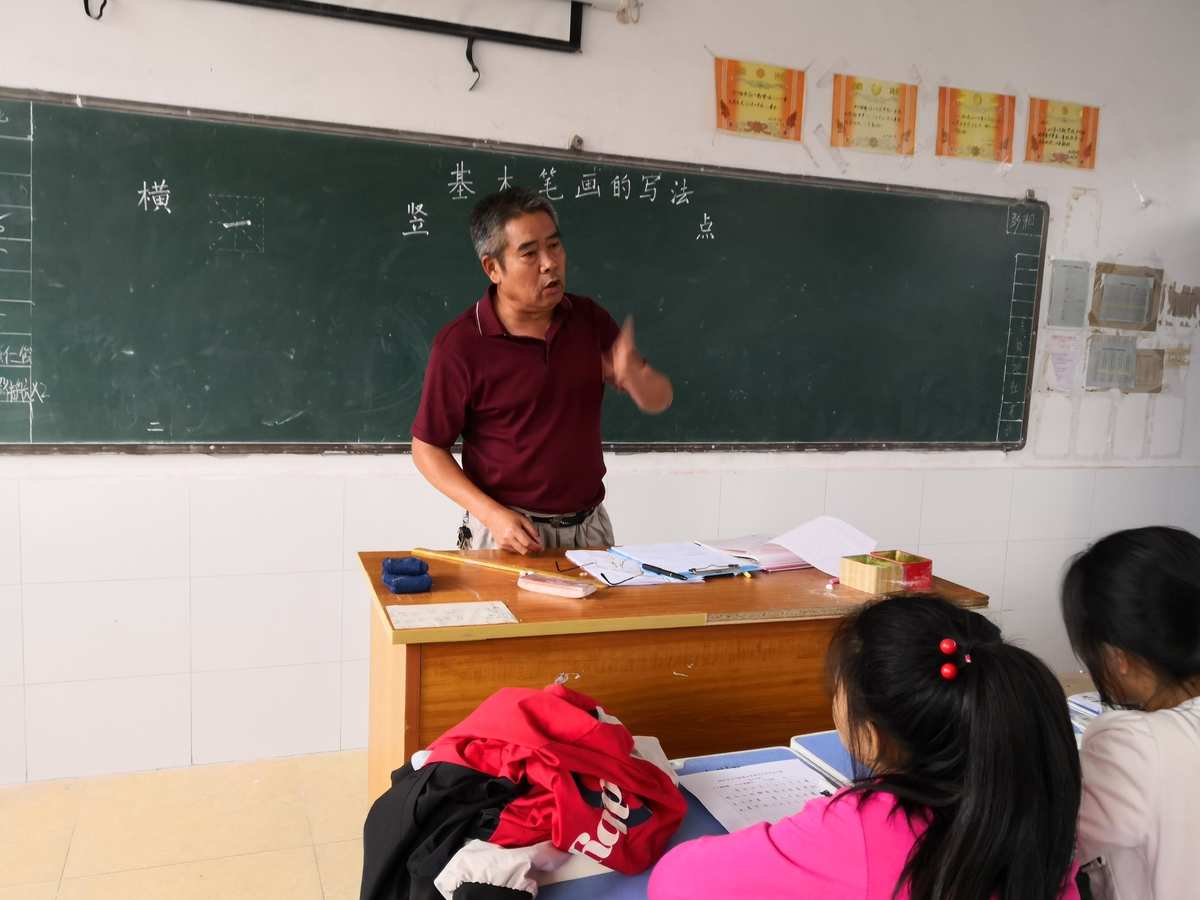專業證書班算學歷嗎_專升本學歷是第一學歷嗎_少年班是什么學歷