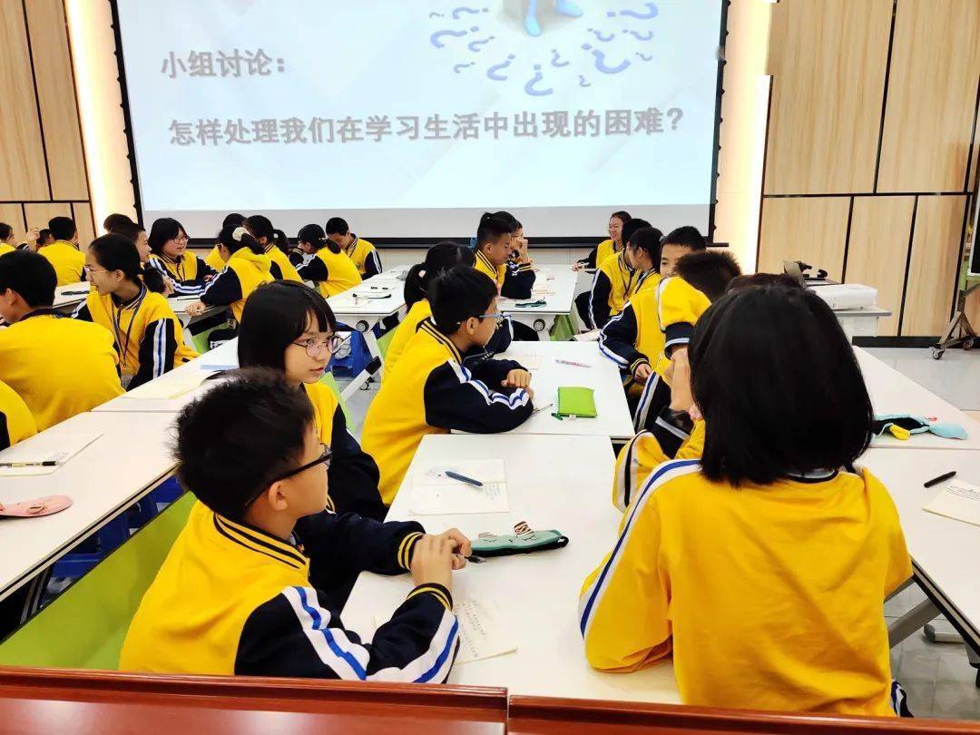 湛江一中培才學校_湛江一中培才學校校服_湛江一中培才學校招生