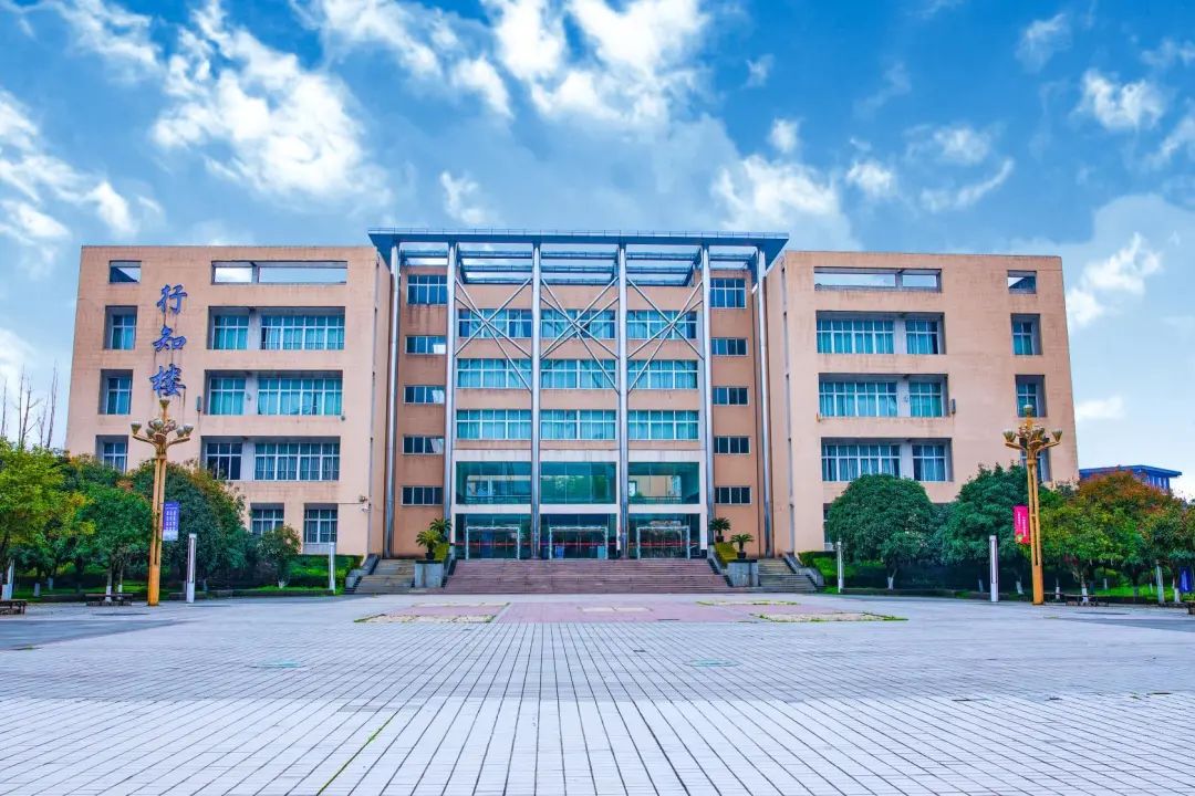 安徽985大學(xué)名單排名_安徽建筑大學(xué)2018排名_安徽省大學(xué)排名