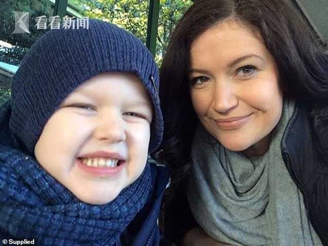 俄羅斯整蠱視頻網站_俄羅斯美女街頭整蠱節目合集_加拿大杜魯多
