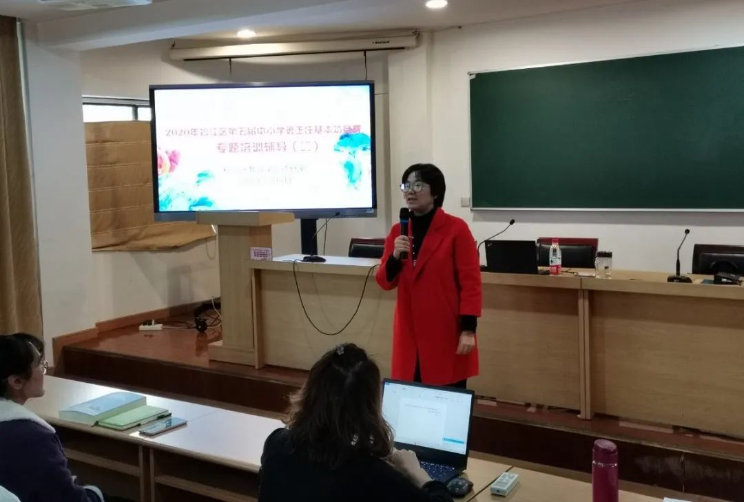 綜合實踐活動課程的實踐性_實踐出真知 作文_綜合實踐活動課程的實施階段