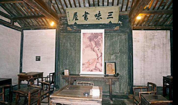 仿寫從百草園到三味書屋_仿寫百草園到三味書屋的_百草園到三味書屋7段仿寫