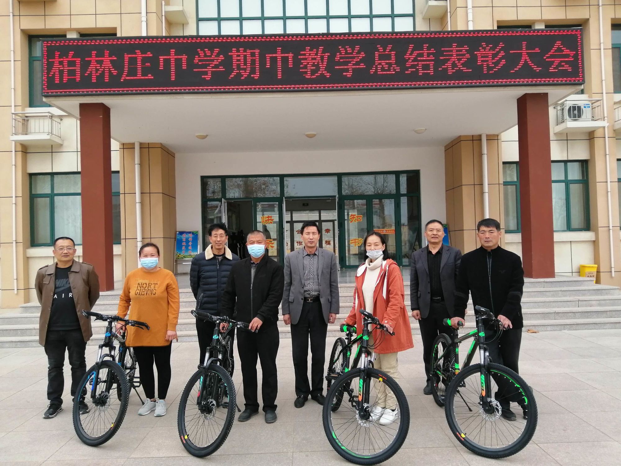 德國(guó)法學(xué)留學(xué)_德國(guó)學(xué)法律容易申請(qǐng)嗎_國(guó)際學(xué)生申請(qǐng)德國(guó)法學(xué)院校