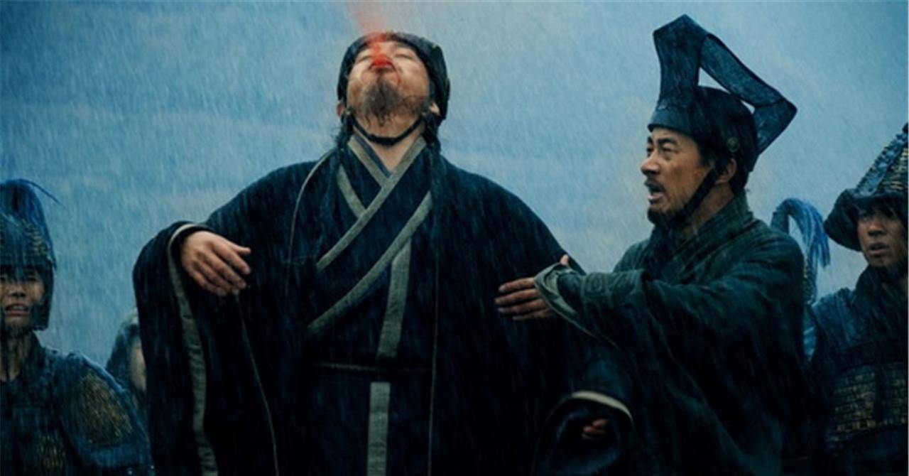諸葛亮故事情節(jié)_諸葛亮的八個經(jīng)典故事_關(guān)于諸葛亮的故事