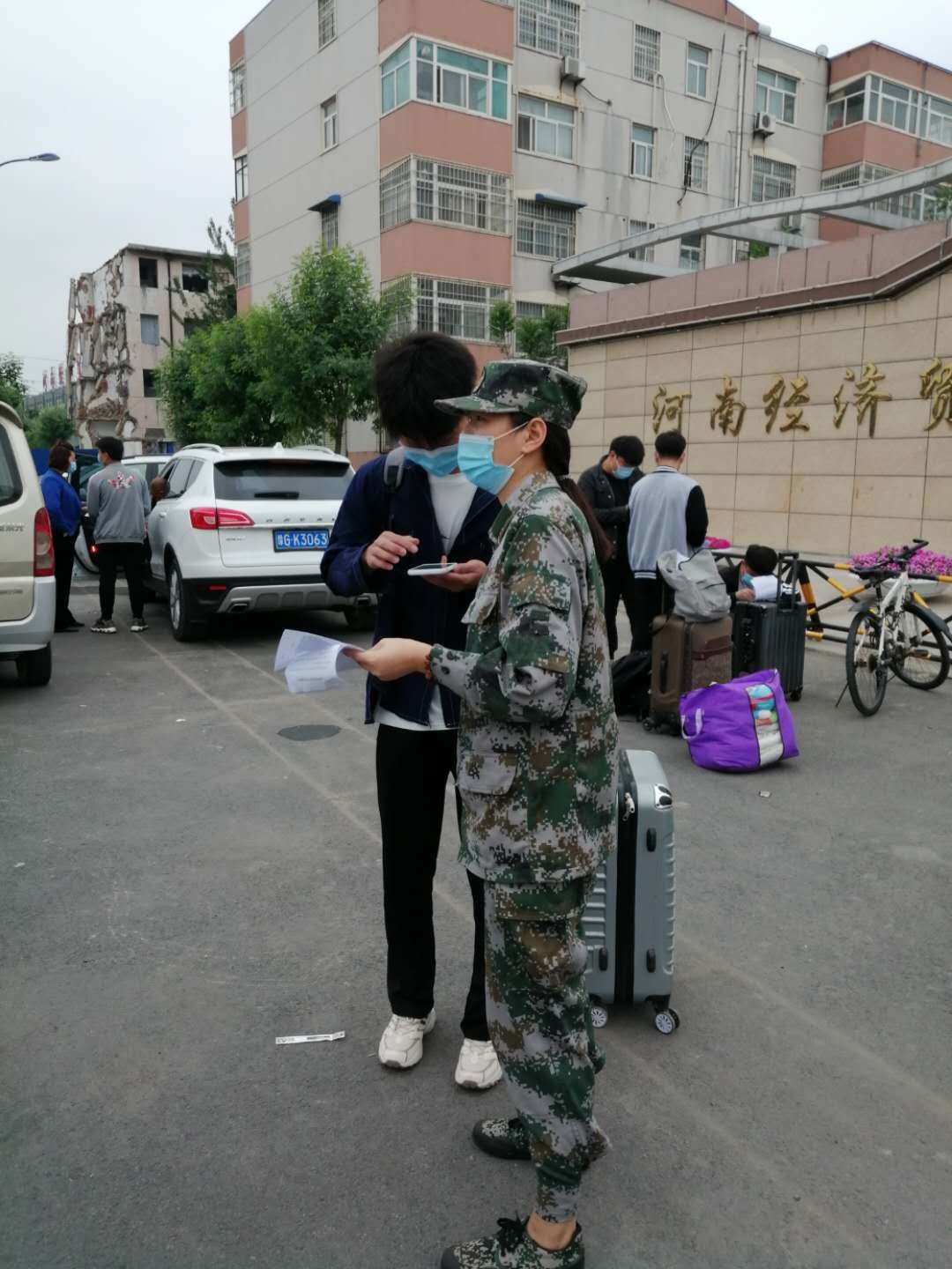 河南省經濟技術學校官網招聘_河南省經濟技術學校_河南省經濟技術學校管理的嚴嗎