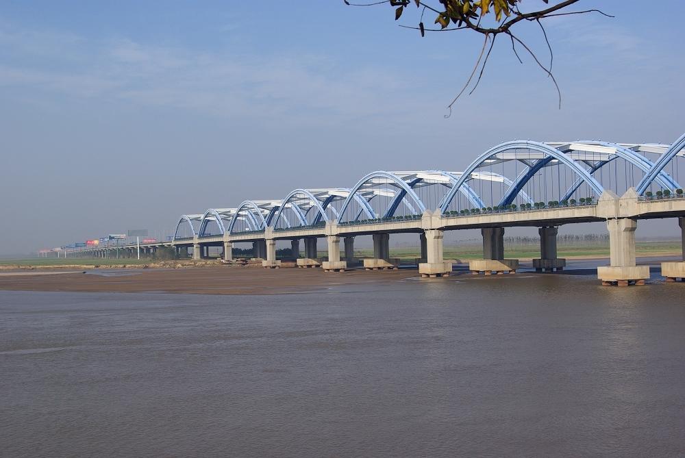 天興洲大橋主橋寬度_武漢天興洲長江大橋_武漢長江新城天興洲