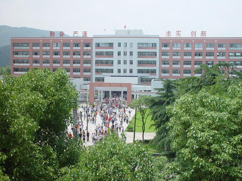 贛州理工學(xué)校_贛州理工學(xué)校是_贛州理工學(xué)校簡介