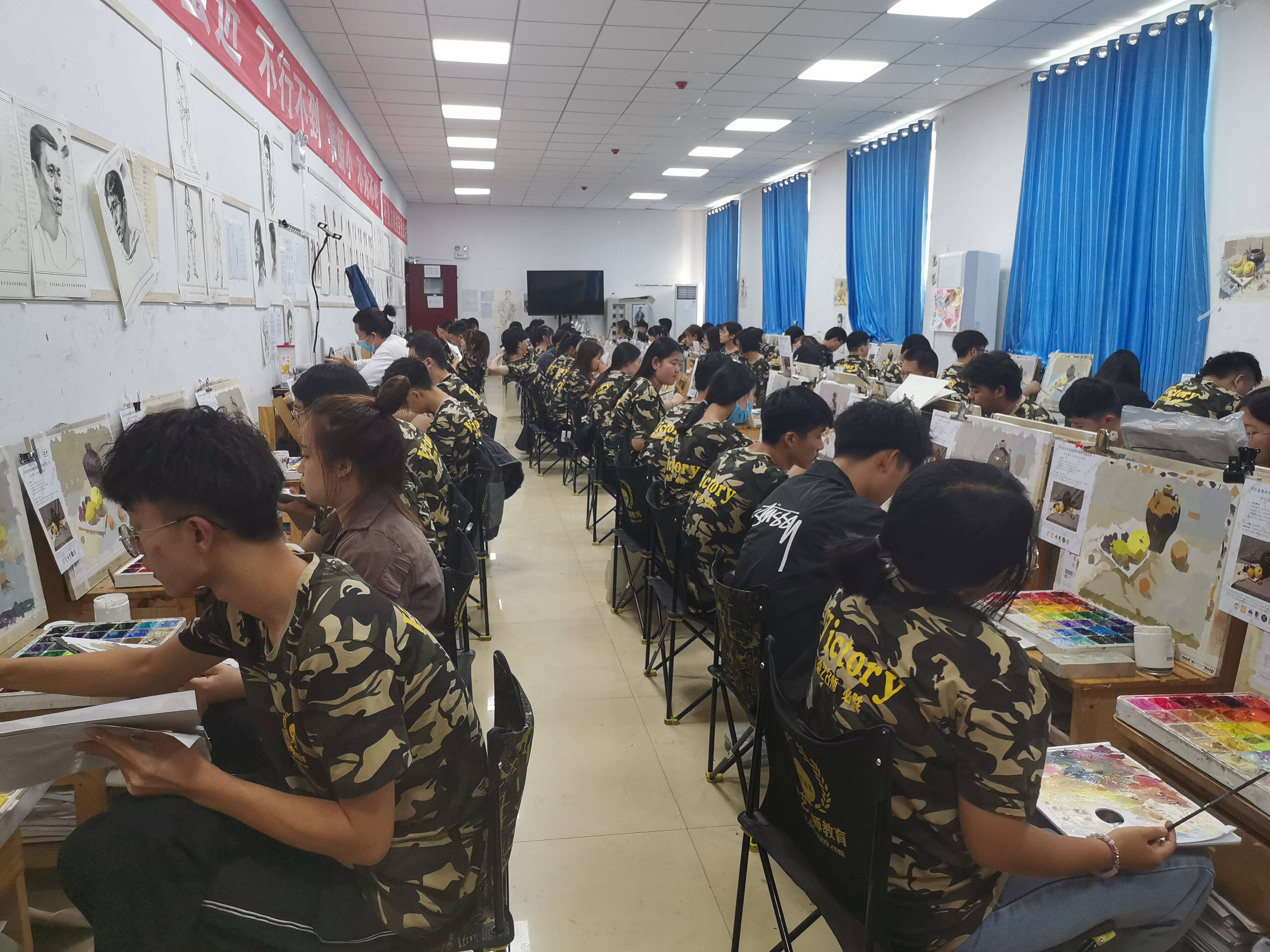 河北保定藝術學校_保定藝術學校簡介_保定藝術學校