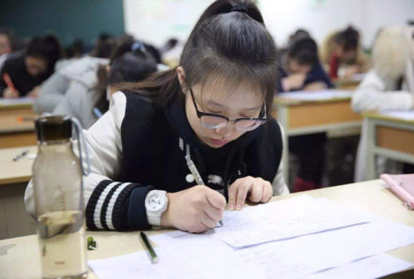教師資格證報(bào)名日期_教師資格證網(wǎng)上報(bào)名日期_報(bào)名時(shí)間教師資格證