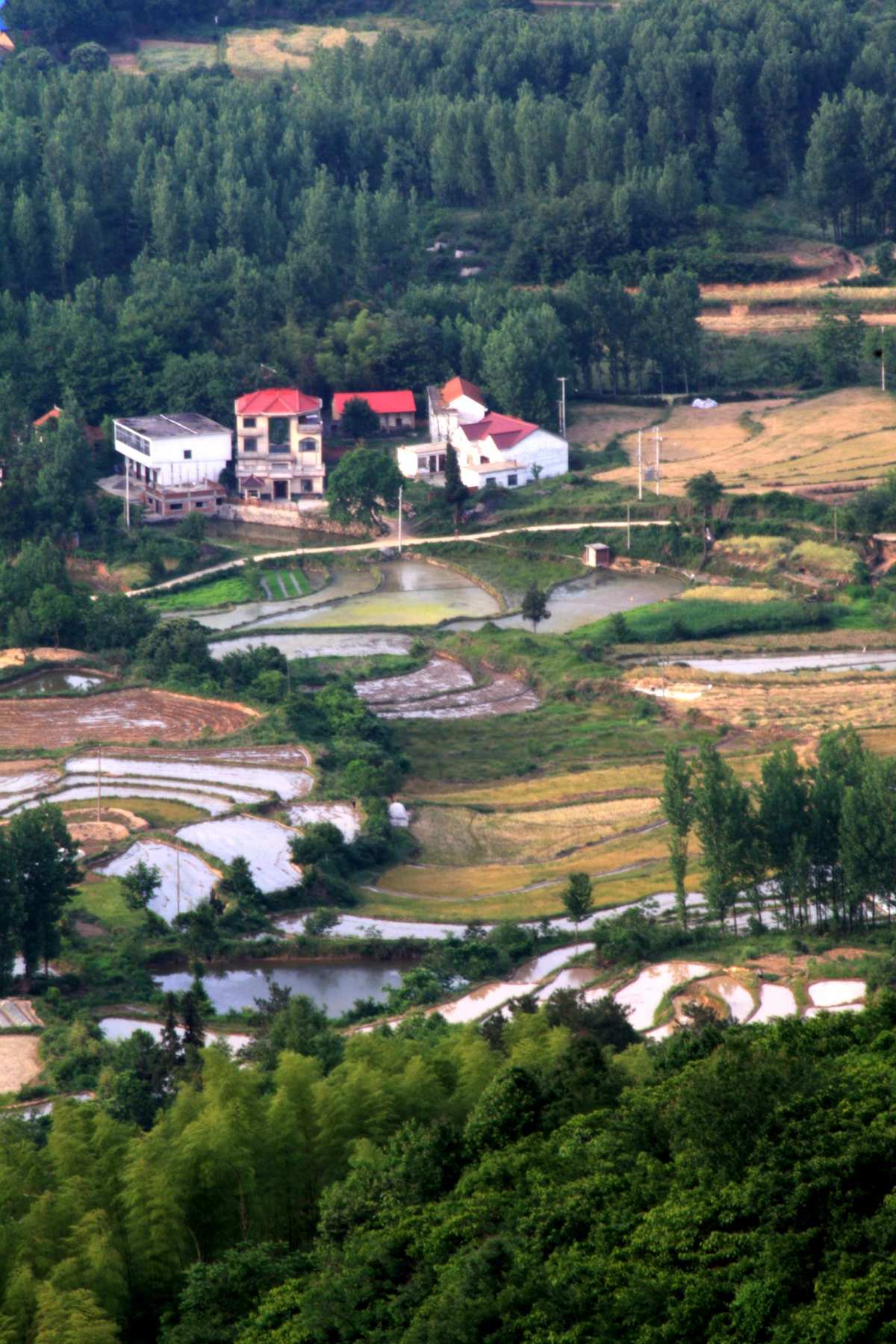 旅游圣地還是勝地_我喜歡的旅游勝地_旅游勝地啥意思