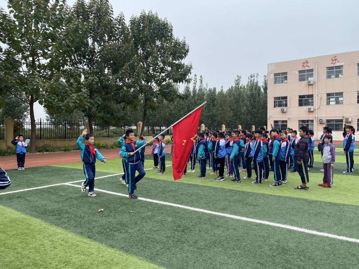 寄語隊員入隊父母少先隊員的話_寄語隊員入隊父母少先隊的話_少先隊員入隊父母寄語
