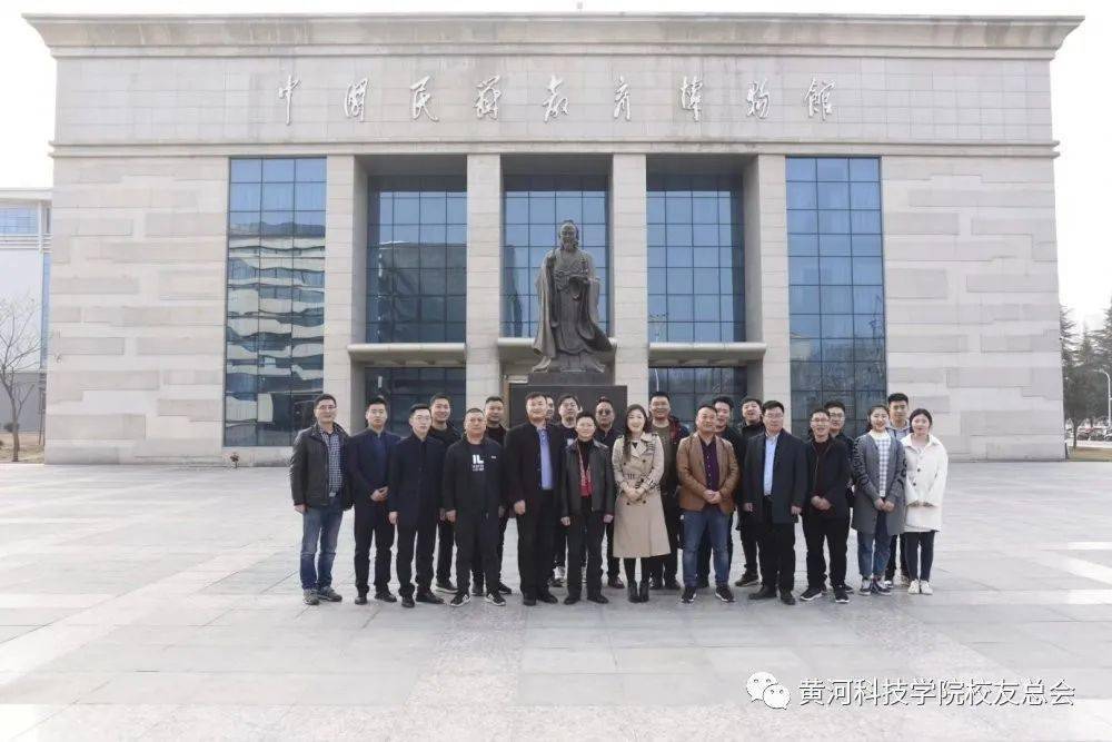 長江商學院emba含金量_長江商學院emba學費_長江商學院emba