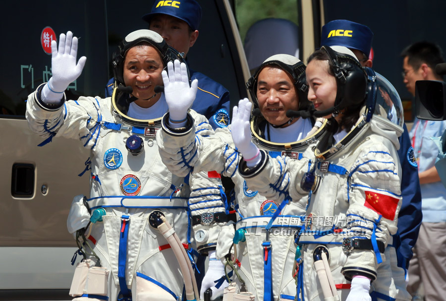 神舟12返回地球觀后感_神舟十二號返回地球觀后感